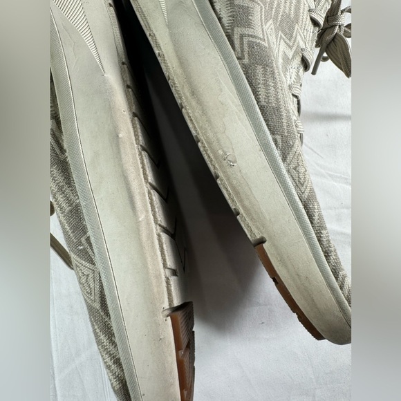 Pendleton Harding Feather Patterned Sneakers Womens 9 Khaki Beige - Picture 11 of 11